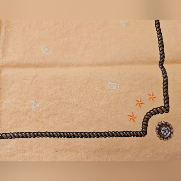 Western Table Cloth & 6 Napkins - Picture 3 of 7